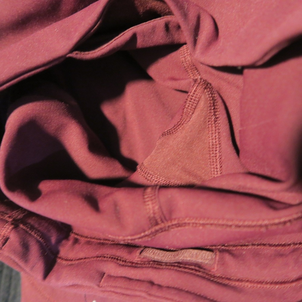 Lululemon Extra Mile Crop Reflective Leggings Garnet W6AH9S Burgundy - Picture 7 of 10